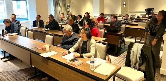 公告及媒体邀请函
第二届中国国是会议即将召开。 
本次会议为闭门会议，在美国首都华盛顿DC地区举行，不对外开放。 
会议结束后，定于美东时间2026年2月2日上午9:30至12:00在美国国会举行新闻发布会。