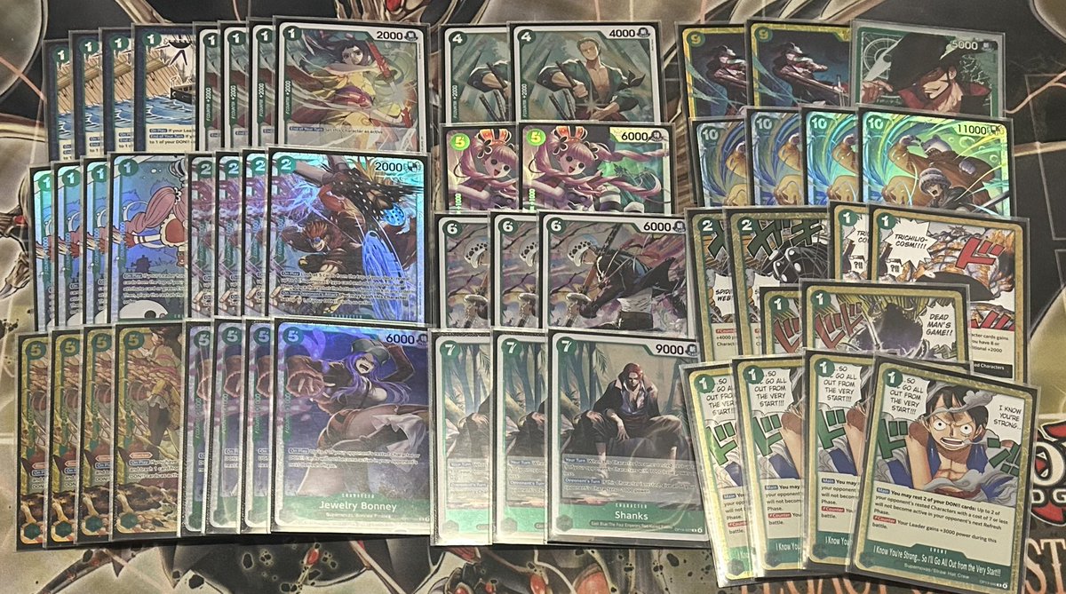 Locals
Mihawk

R1 U Buggy ⭕️
R2 UR Ace ⭕️
R3 Y Luffy ⭕️
R4 B Crocodile ⭕️