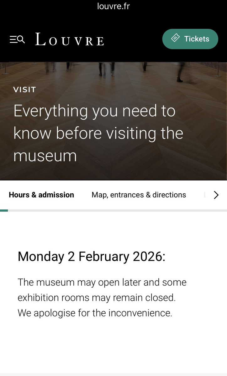 Louvre grève 02/02/2026, 
Louvre strike 02/02/2026. 
#Paris #Louvre 
Don’t come that day.