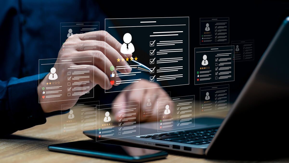 fadouce's tweet image. #LinkedIn lance un nouvel outil d'IA pour la #recherche d’emploi

Fini les intitulés de postes très  précis, les cases à cocher, un candidat pourra expliquer ses envies et les compétences qu’il souhaite utiliser 
buff.ly/CaHSwJ7