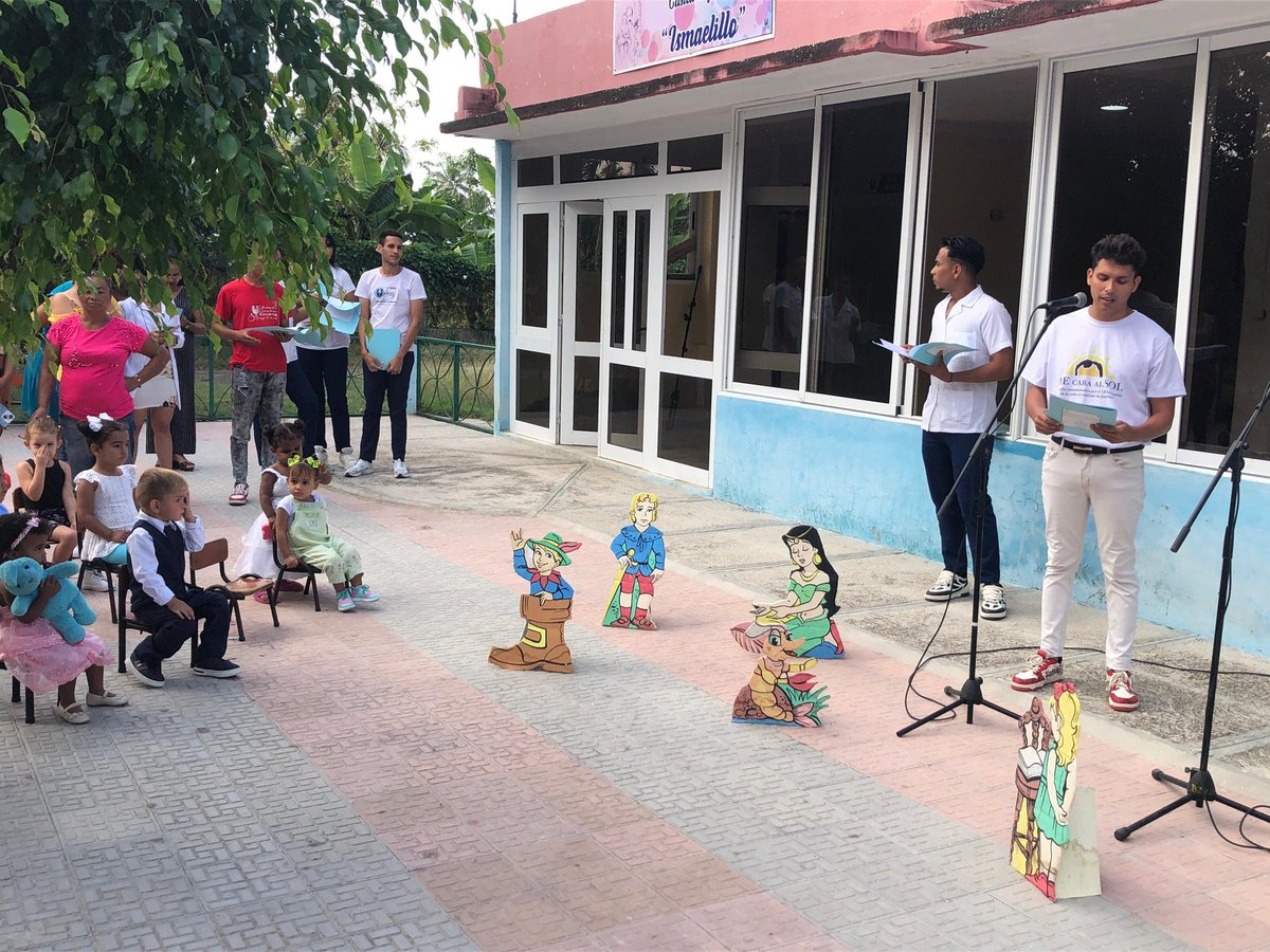 Excelente, el matutino realizado en la casita infantil de la <a href="/UCM152098/">UCM</a> por el 173 aniversario del natalicio de José Martí 
<a href="/TaniaMariaHere1/">Tania Maria Heredia</a>