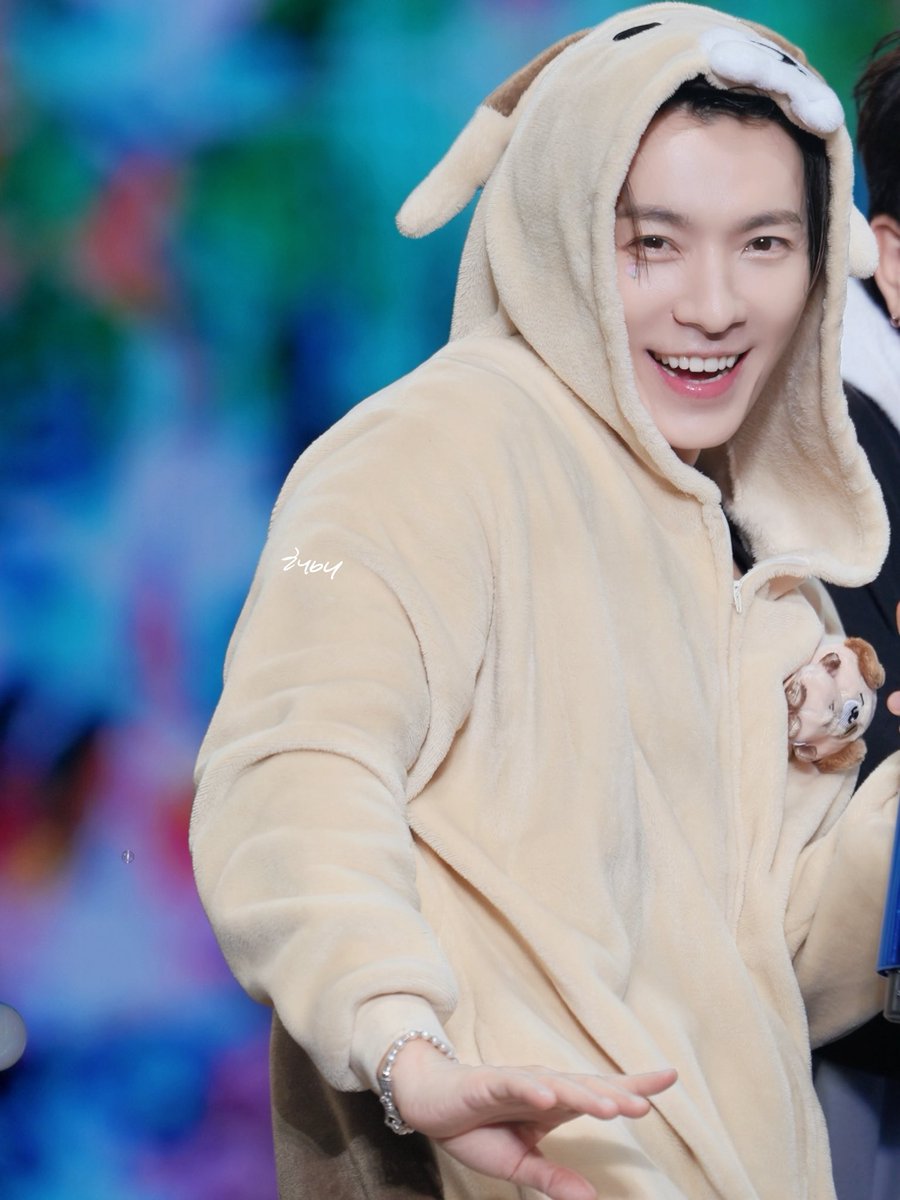 ☀️ྀི해매🐯ྀི tweet media