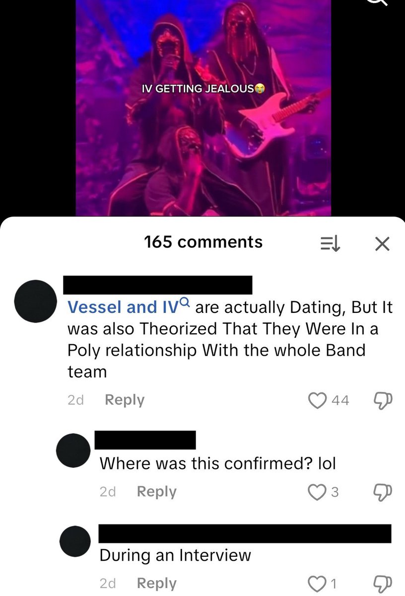 e 𖤐🪽 tweet media