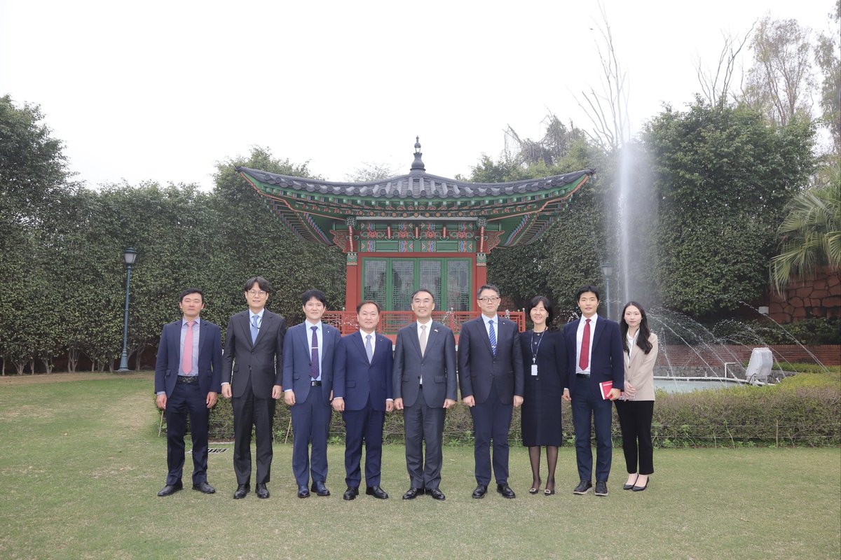 Korean Embassy India tweet media