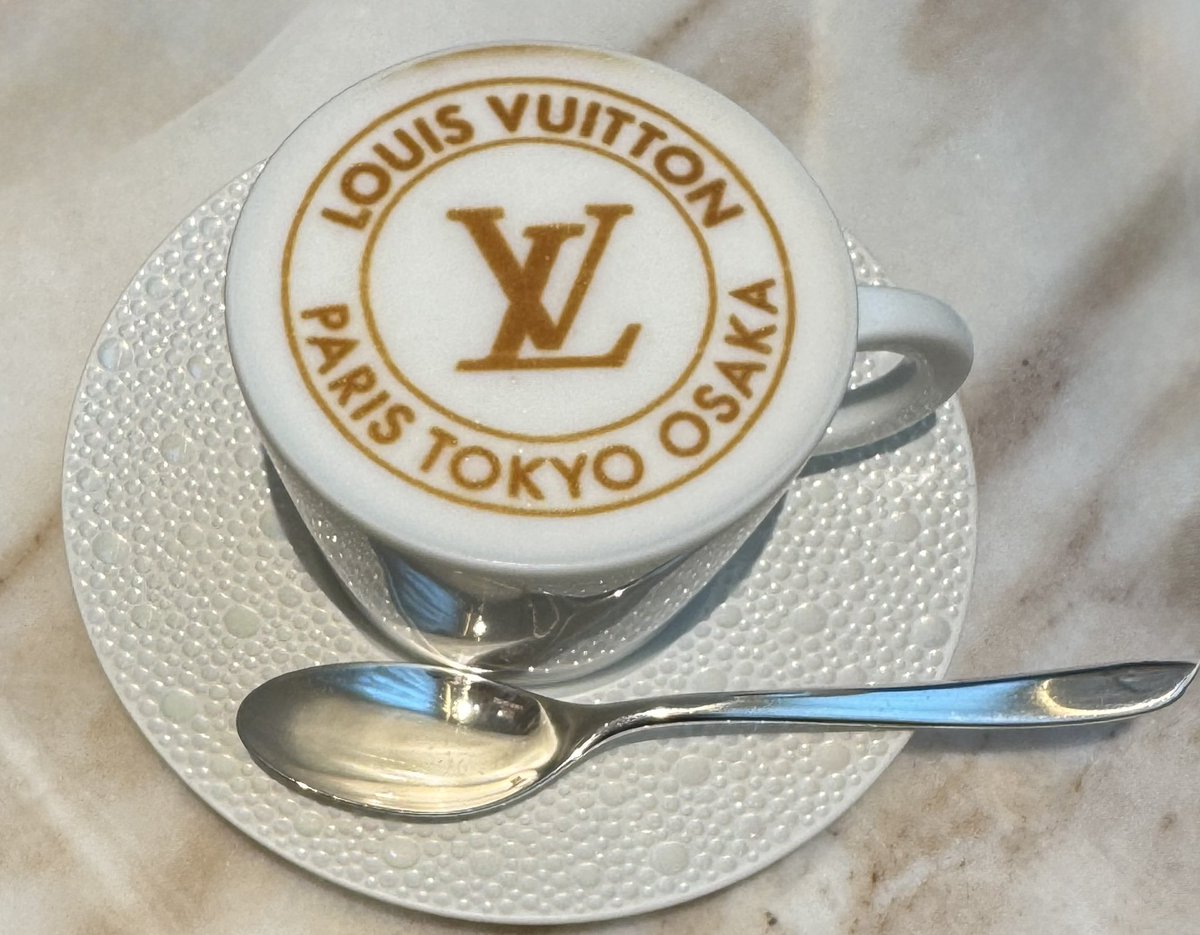 kpfightersflv's tweet photo. ♥️SHO HAPPY BIRTHDAY
& 3XL リリースおめでとう💝
やっと行ってみたかった
#lecafev でひっそり紫耀くん
ハピバしてきた🎂
ミニマムな時間しかなかったから
おひとりでサクッとだったけど
またいつかゆっくり来たいな♡
ミルフィーユパイ生地サクサクでクリームも濃厚だけど美味しくいただきました😋 https://t.co/o2w612Q4Vs