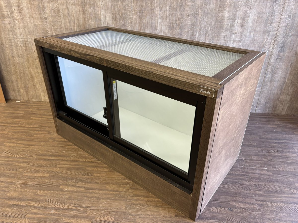 FandK 爬虫類木製ケージ (@mokusei_keiji_2) / Posts / X