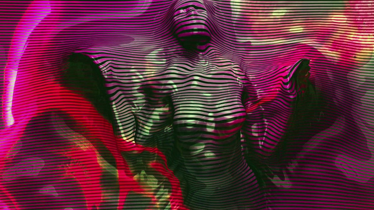 PopCrave's tweet image. 10 years ago today, ZAYN released “PILLOWTALK.”