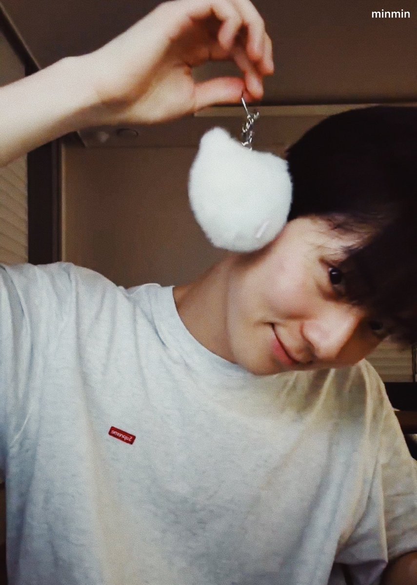 🐱🍑
#황민현 #민현 #minhyun