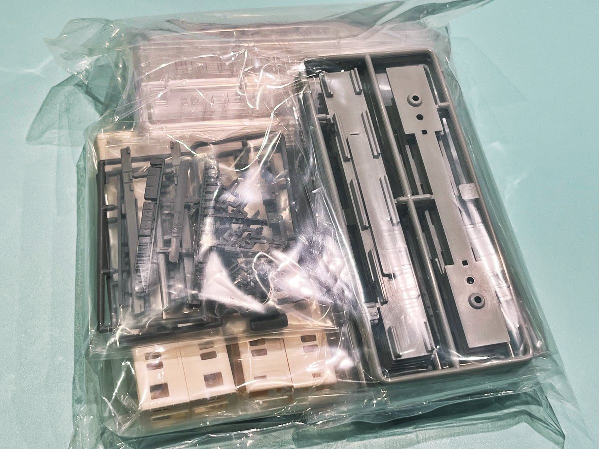 鉄道模型 ボディキット パーツセット　まとめ売り。おまけ有り エコノミーキットの東武8000型(新前面)4両編成および8500型(新前面