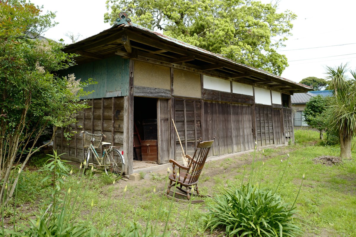 rotten_rui's tweet image. 【お知らせ】
この度、ライブハウスを作ることになりました。

私はオーストラリアで生まれ育った日本人です。
日本の音楽に強く憧れ、美術大学を卒業後、「ミッシェル・ガン・エレファントのチバユウスケさんに会いたい」という、今思えばかなり不純で純粋な理由だけで日本に来ました。…