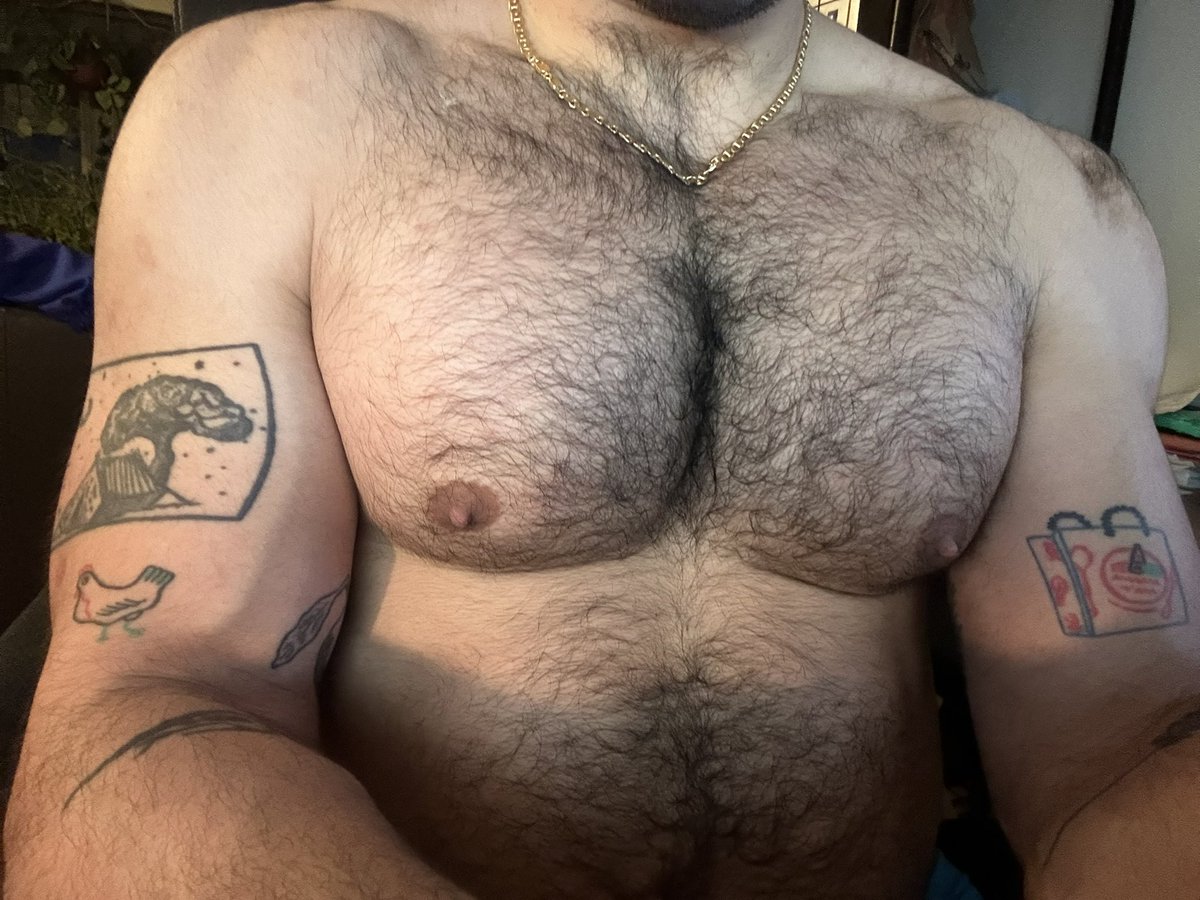 Quick, hide in here!