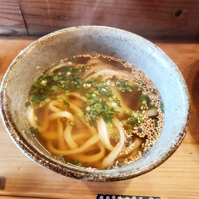 寒い日は、純手打ち一心うどん泉本屋 blog.livedoor.jp/oidemise/archi…