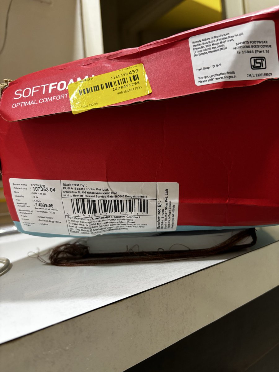 faiznama's tweet photo. @PUMACare 
How can i be deceived by such a reputed brand Puma. See what i ordered and what i get. Can someone from Puma genuinely get in touch with me. My contact 9049 155511 https://t.co/VFeCoSox9F