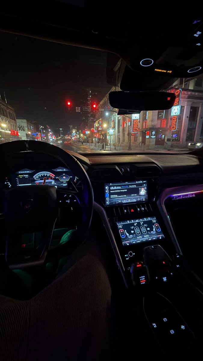 you know what I’m sick of yeah

losers

especially losers with 0 motion

and begs

them too 

oh and people who steal money and think it’s fine cos I already have money

dog eat dog world

don’t get eaten.