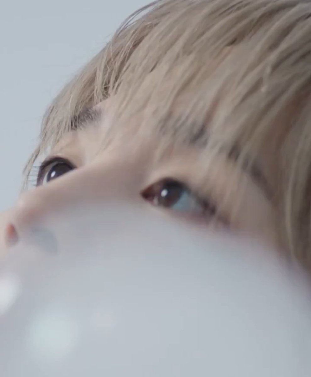 His eyes, I'll cry 😭😭😭