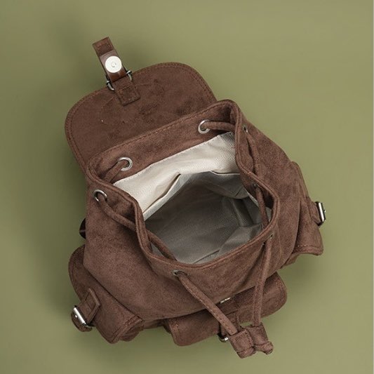 🎒🤎 Auure High-End Texture Retro กระเป๋าเป้สะพายหลังสำหรับผู้หญิง All-Match   

🩷 เป๋าเป้ทรงน่ารัก ไซส์พอดี ใส่ของได้เยอะ มีหลายสีมากกก 

📍: s.shopee.co.th/LhLruMxCy