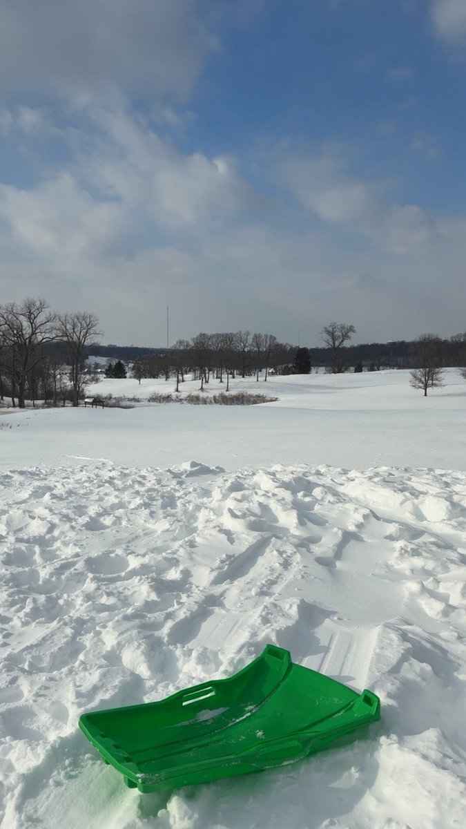 PParworthfhs's tweet photo. Snow day! https://t.co/q6bfVe43oa