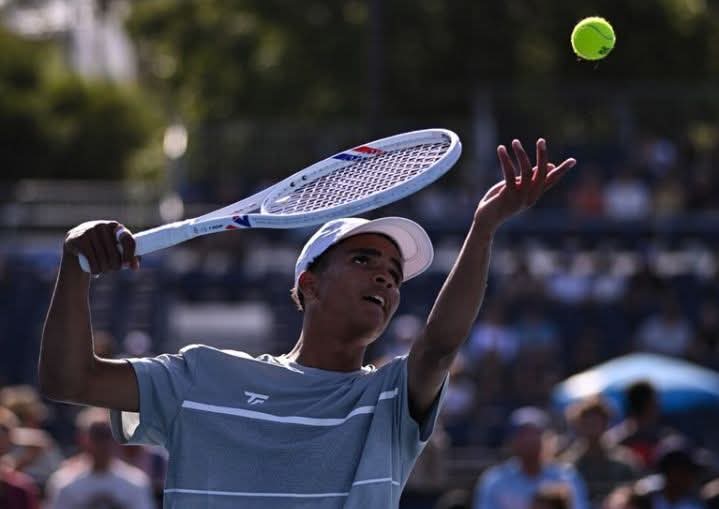 WE BOW OUT.! Luis Guto Miguel  🇧🇷 defeats Ntungamili Raguin 🇧🇼 6-4, 6-3. Well done Miguel 🙏 But what a beautiful historic run by our Ntunga 👏✴️1st 🇧🇼's appearance at the Australian Junior Open &amp; going all the way to round of 16 🙌🔥 We are so proud Ntunga 🙏♥️
#TeamBotswana.