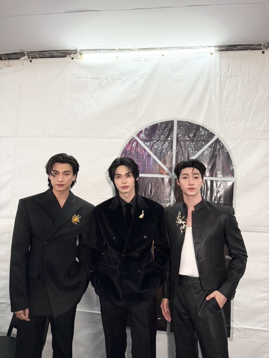 IG : Winmetawin

ขอบคุณ​รูปหล่อๆ เป็นแก้วเป็นแสง จากน้องวินนะคะ😍

GULF X AMAZING THAILAND
#AmazingThailandExclusiveNight
#GulfKanawut
<a href="/gulfkanawut/">gulfkanawut</a>