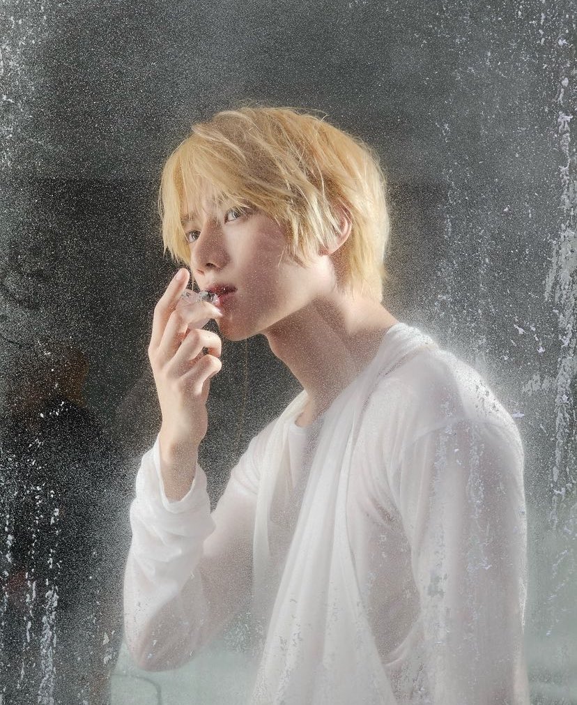 웅.... 나 아직도 여기서 헤어나오지 못하고 있어..😭
