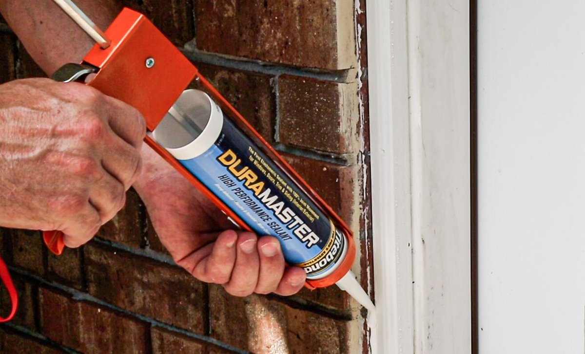 When seasons shift, the temperature changes can cause homes to expand, contract, and even crack. Keep your house from letting in cold air, and seal all the gaps around your home’s windows, doors, and trim to keep the elements outside! todayshomeowner.com/windows/guides…