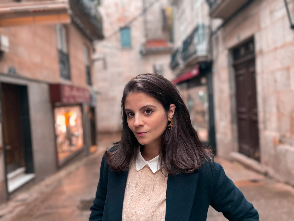 El cuarto Premio de investigación y ensayo sobre aplicaciones terapéuticas del arte de <a href="/funfmjj/">FunMaríaJoséJove</a> ha sido para Elisa González.

Su "Proyecto Crepitantes" se centra en mejorar la experiencia de los pacientes con fibrosis quística: tinyurl.com/yuf2ubce