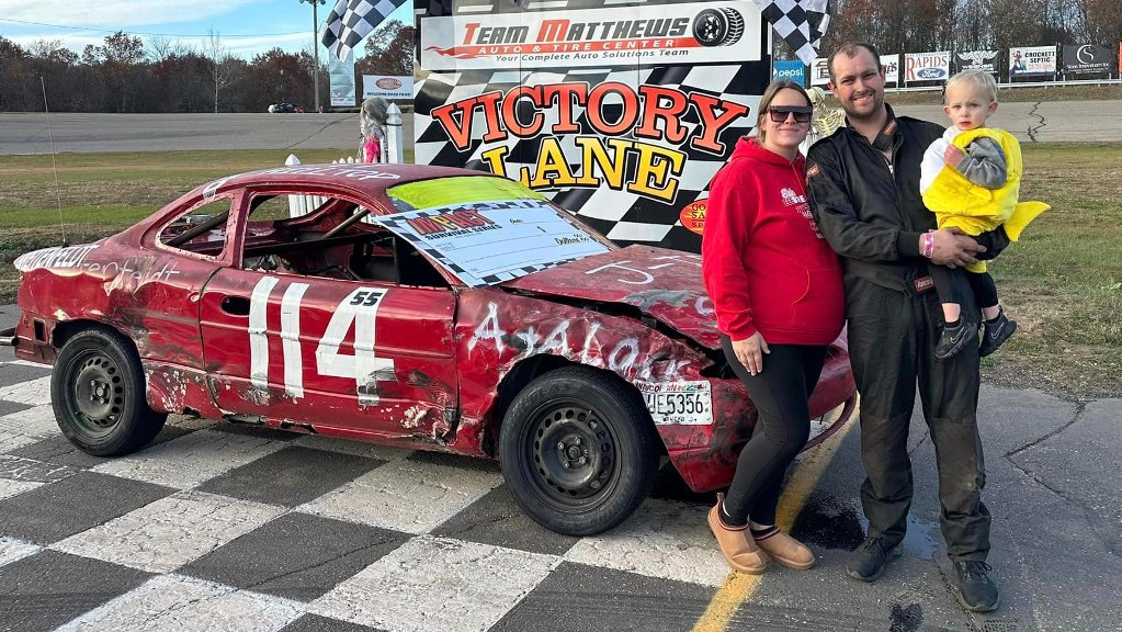 🏁 Congratulations to Erik Breitenfeldt who won our Fall Enduro at Golden Sands 
speedhive.mylaps.com/sessions/98624…