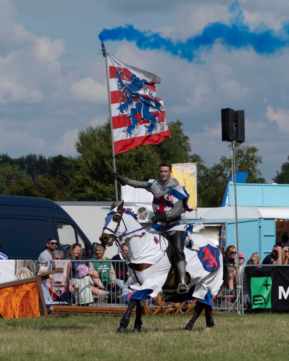 CheshireShow's tweet image. Join us on June 17th- 18th 2025 for a celebration of all things Cheshire – from food and farming to competitions and fun for all the family!

Take advantage of our early-bird pricing today – ticket prices will rise on the 1st of November.
royalcheshireshow.ticketsrv.co.uk/tickets/

#CheshireShow