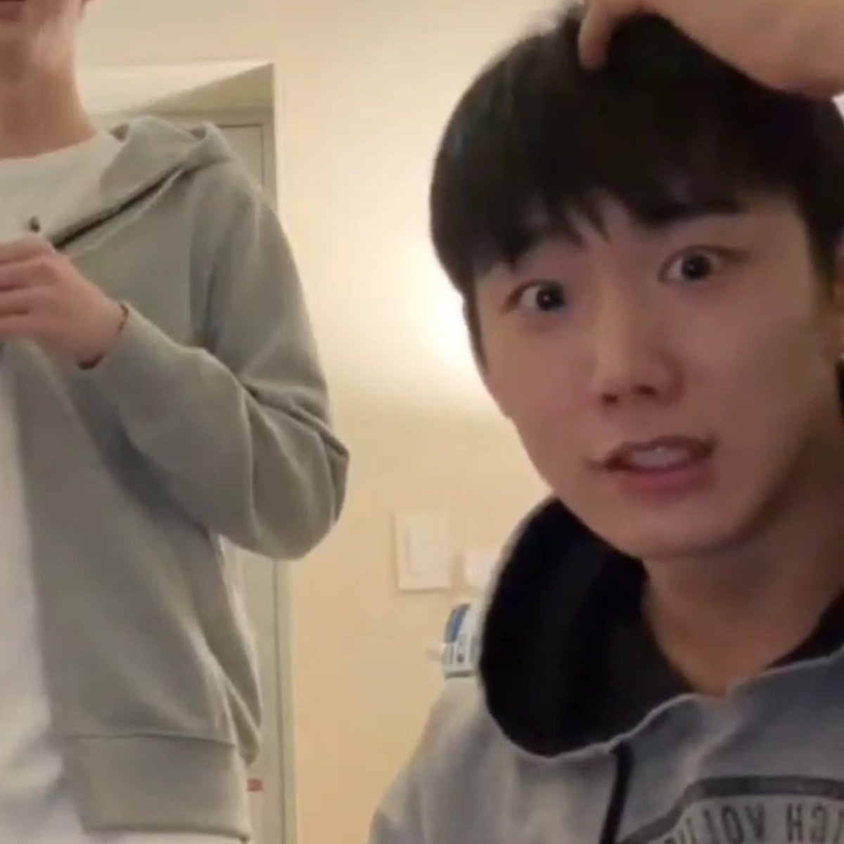 daily intak (@intaksarchive) on Twitter photo 