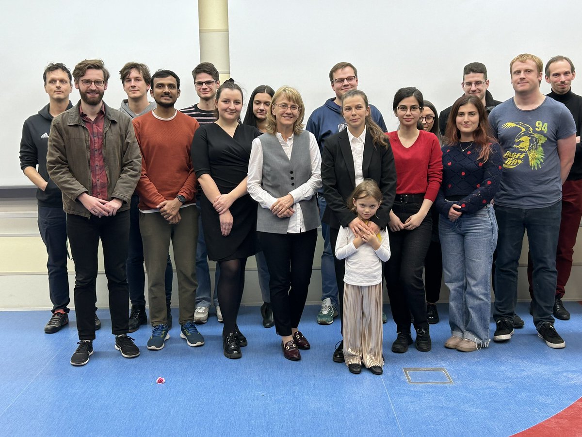 GroupGryko's tweet image. Congratulations to Magda (our lab manager) for defending her PhD!
Cheers 🥂🥂