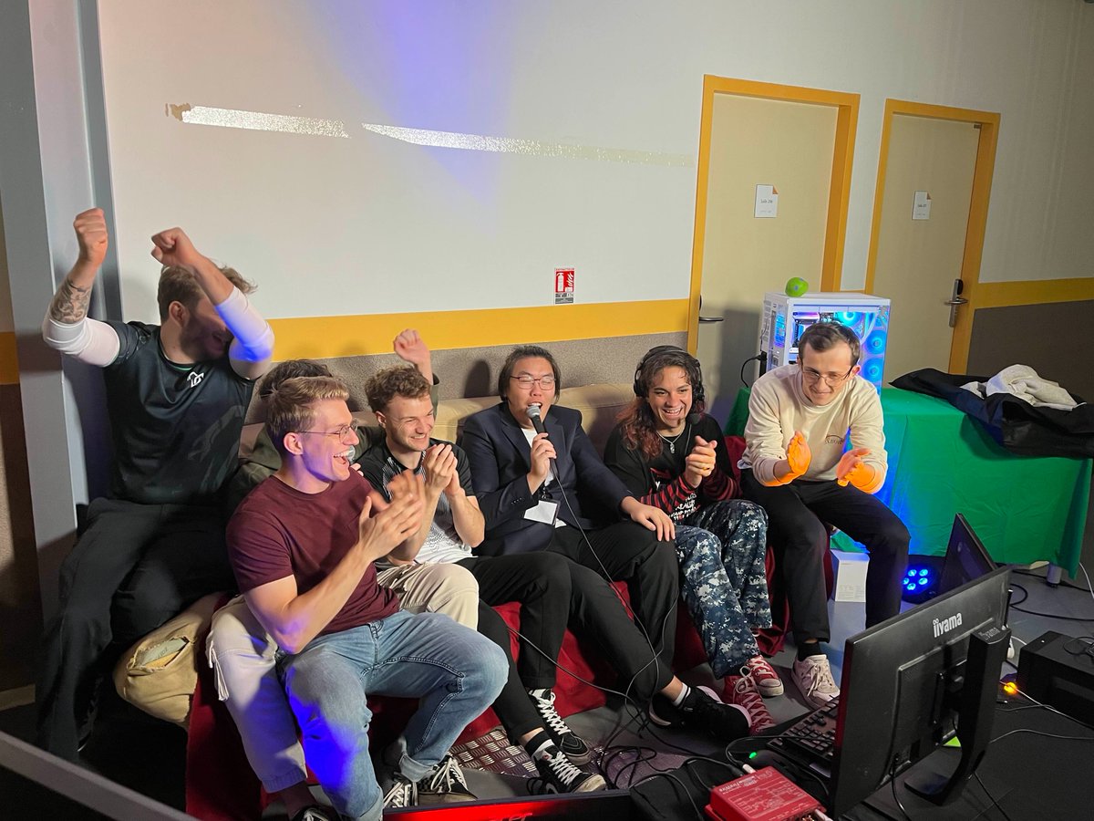 NUMERO UNO ! 🥇

Retour de l' <a href="/occilan/">Occilan Event</a> ce WE

Gros GG à mon équipe <a href="/Gifted_Aldana/">Aldana</a> , @valentinca6 , <a href="/Tixty_lol/">Tixty</a> ,  <a href="/TSozetsu/">Tora</a> &amp; coach @solan_sorolla sous les couleurs de <a href="/Equality_Corp/">Equality</a> 

Ca fait du bien de remettre les crampons le temps qu'un Week End, quel plaisir !