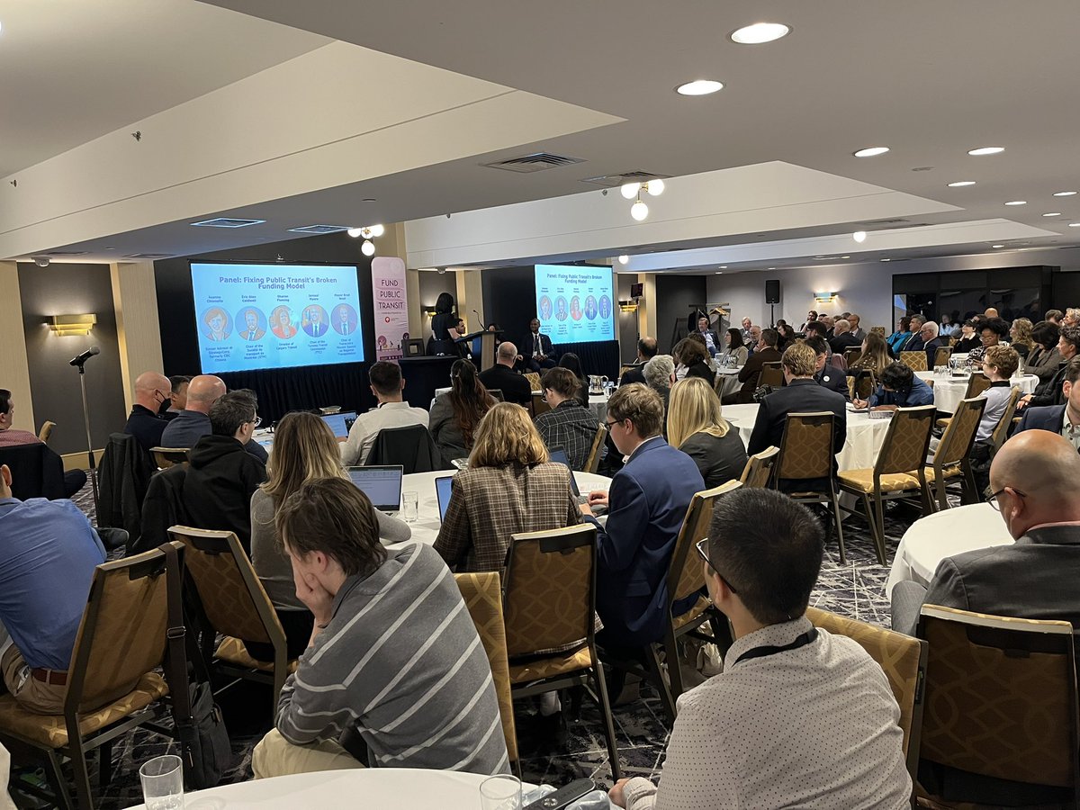 A packed room in Ottawa today includ. civil society + multi-partisan elected officials across Canada to put a national spotlight on urgent transit funding needs <a href="/BradWestPoCo/">Brad West</a> explains drastic service cuts looming at #TransLink if funding solution not achieved soon