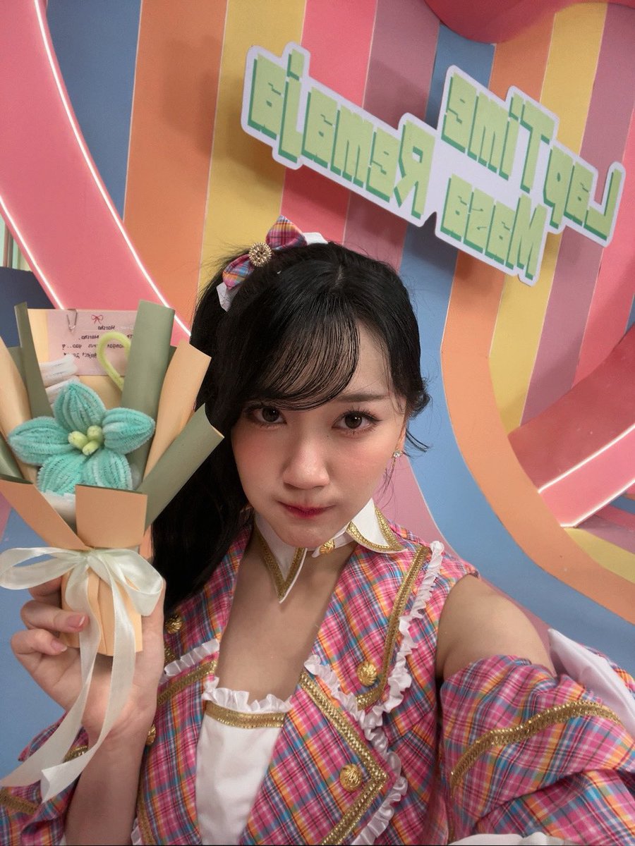 L_MarshaJKT48's tweet photo. #JKT48LaptimeMasaRemaja ❤️❣️ https://t.co/QcVo2s6Cpe