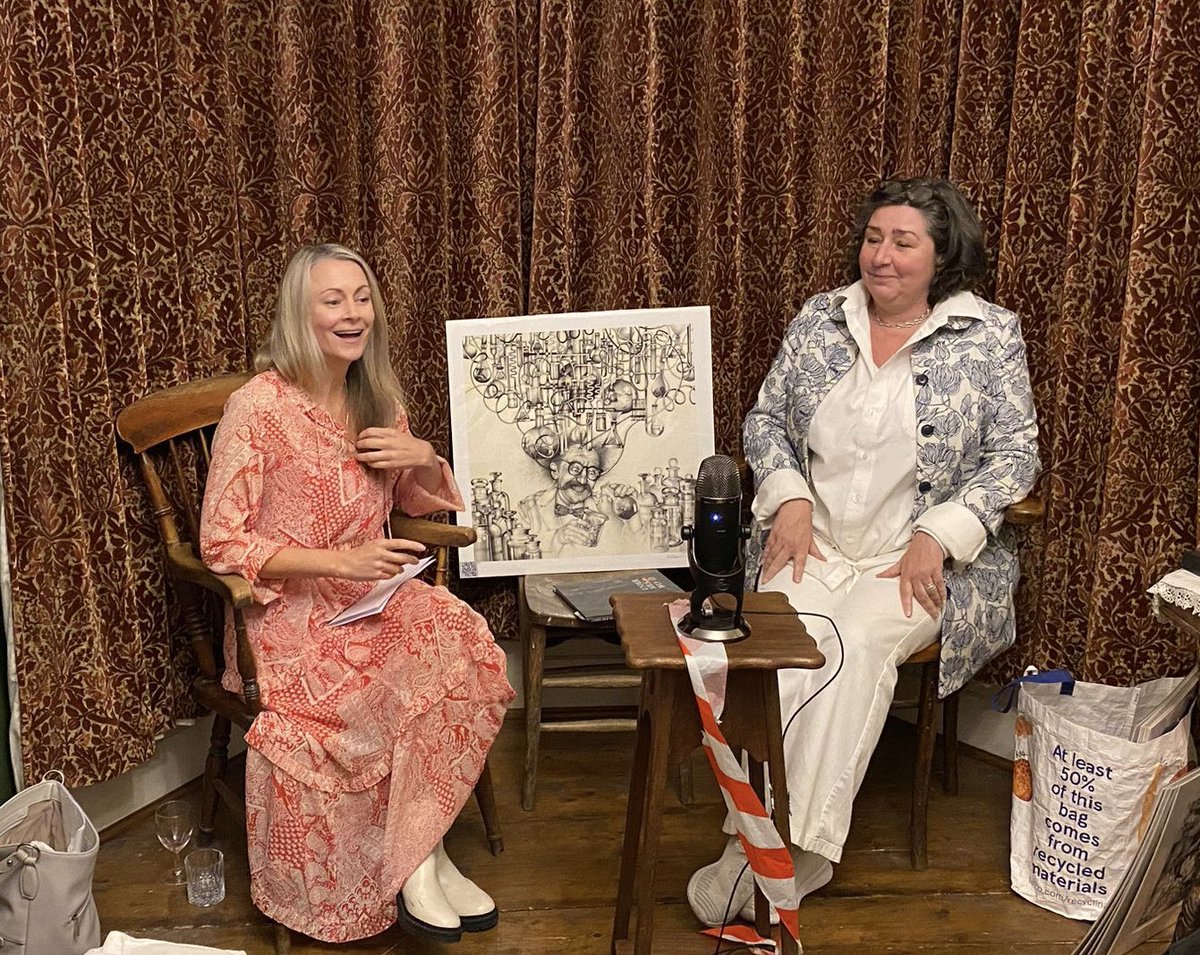 Sarah Persson (@sarahperssonyes) on Twitter photo Incredible honour to perform last night at Dylan Thomas’s birthplace on what would be his 110th birthday, with the gorgeous <a href="/LauraSheldon76/">Laura Sheldon</a>. Such a lovely warm welcome and <a href="/BHHillustration/">Bonnie Helen Hawkins 🇪🇺</a> was incredibly engaging- her images are honestly mind blowing. Incredible honour to perform last night at Dylan Thomas’s birthplace on what would be his 110th birthday, with the gorgeous <a href="/LauraSheldon76/">Laura Sheldon</a>. Such a lovely warm welcome and <a href="/BHHillustration/">Bonnie Helen Hawkins 🇪🇺</a> was incredibly engaging- her images are honestly mind blowing.