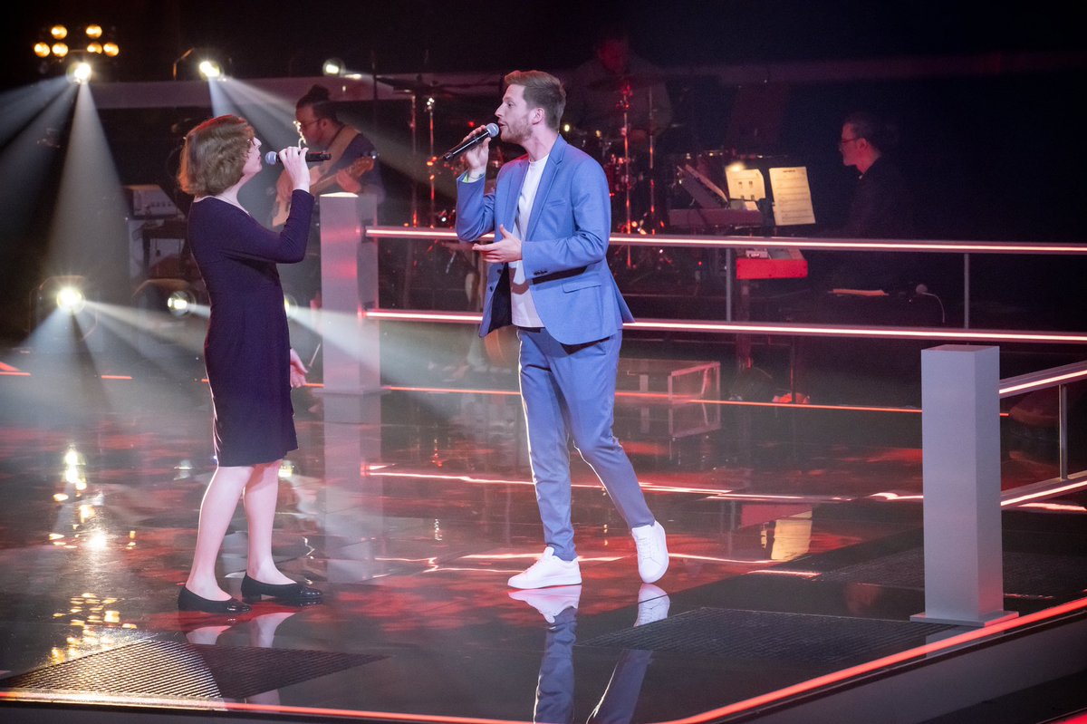 I’m on The Voice of Germany again this week!! You can catch my battle on Friday, Nov 1st at 20:15CET on SAT.1 or Joyn 💗🏳️‍⚧️