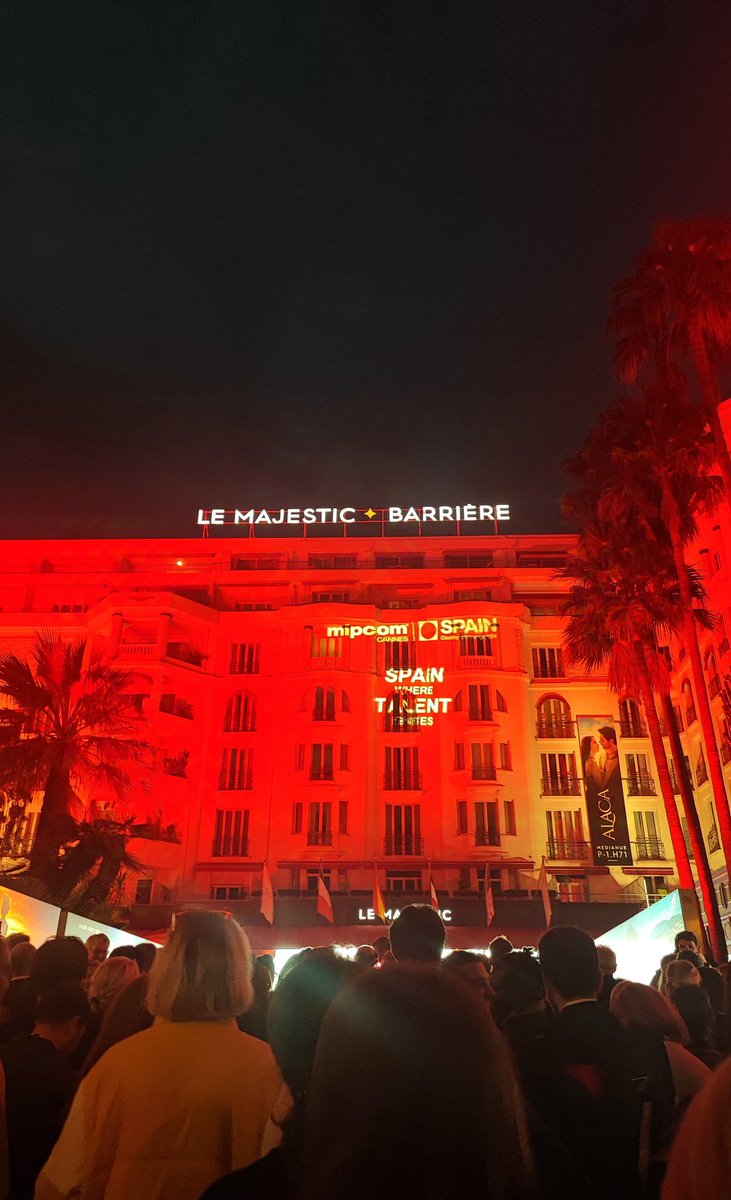 LineShyProd's tweet photo. Exciting days during last week! We were at @mip in Cannes with our first in development projects thanks to Media Stands of @MEDIAprogEU. See you next time! 🇪🇦🇨🇵✨ https://t.co/JI2OrG4PSL