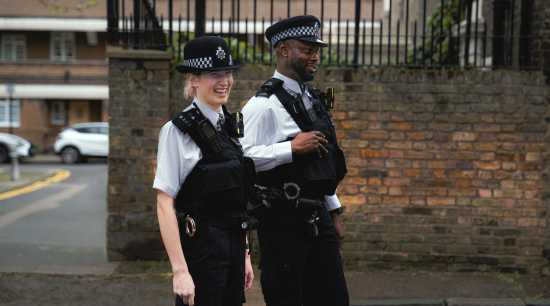 Women and girls of Burnt Oak! We are holding a VAWG patrol, walk and talk In Burnt Oak on Thursday 14th November at 1700hrs - Meet PC CHAREYRE and PCSO PEI at Burnt Oak Tube station to talk about issues affecting Women and Girls in the area.