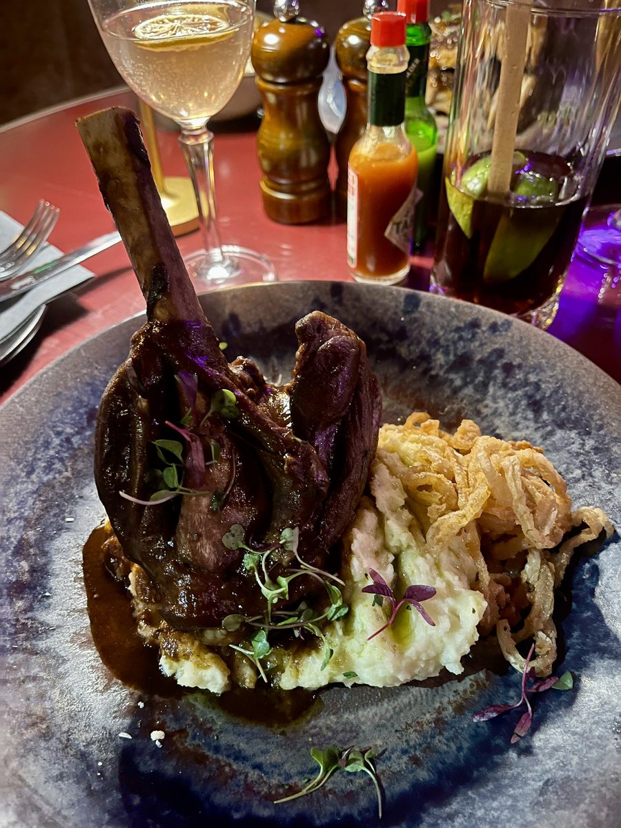 WIN A R1200 voucher to experience Paradiso restaurant at Monte Casino

1. Like post 
2. Comment what you are excited to experience? food, decor or entertainment? 
3. While you’re here, feel free to give other posts love

Competition closes 4 Nov. winner announced 5 Nov. T&amp;C apply