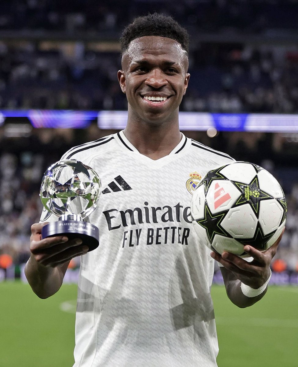 futebol_info's tweet photo. Comitiva de Vini Jr está convencida de que ele não será eleito o Bola de Ouro.

Informação antecipada pela @RMCsport e confirmada por nós.

📸 Divulgação/Real Madrid https://t.co/oZoi9DXFN7