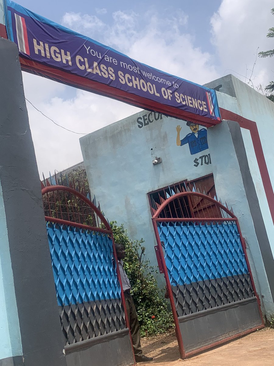 damstaramoo's tweet image. Today, I had the privilege of sensitizing students at High Class School of Science, New garage, Ibadan, Oyo state, on the importance of fact-checking information and spreading the truth. @DubawaFacts 

#WeekforTruth2024
#AmplifyTruth
#StayInformed
#GlobalMILweek