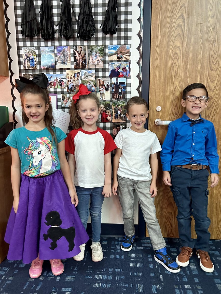 Mrs. Leathams class is excited to celebrate the 50TH day of school!!