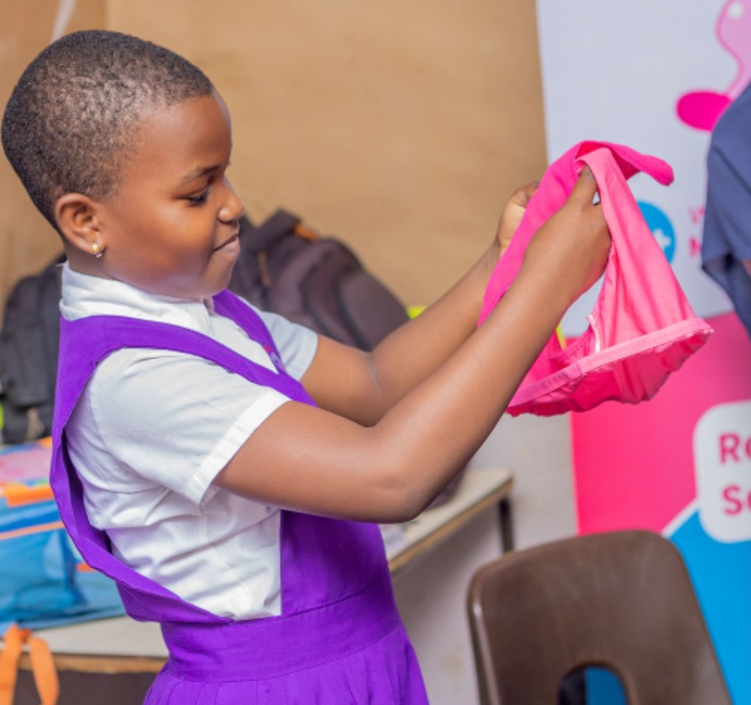 @highhopeug teamed up with <a href="/MsichanaUganda/">Msichana Uganda</a> for a My Period Diary Initiative training session! We provided 150 girls with reusable pads, period diary booklets, empowering them with essential menstrual health knowledge &amp; tools. Thank you <a href="/shesthefirst/">She's the First</a> for making this possible!