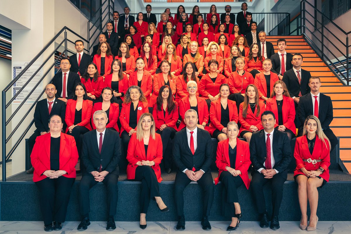 zehratopaloglu_'s tweet photo. Cumhuriyet öğretmenleri olarak, Başöğretmenimiz Gazi Mustafa Kemal Atatürk’ün izinde durmadan yürüyoruz.🇹🇷🇹🇷🇹🇷🇹🇷@FatihBilfen https://t.co/LqkntZwbRo