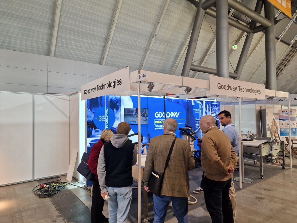 GoodwayMachines's tweet image. Our international sales team at Booth 9D44 at Sudback Trade fair for the bakery and confectionery trades!

#sudback #foodandbev #steamcleaners #beltcleaning
