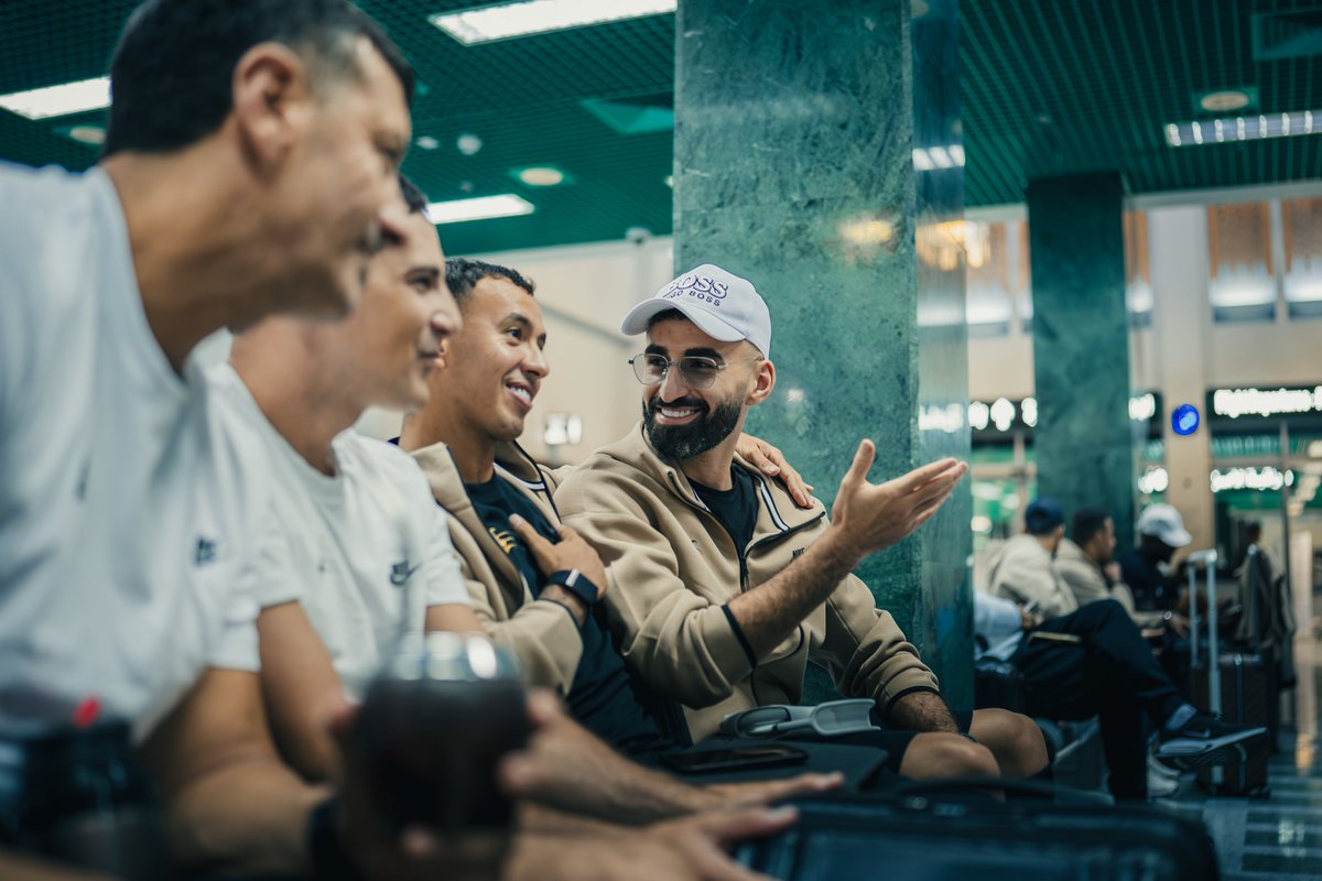 alainfcae's tweet photo. بطموحات عالمية ومن أجل الأمة 💜

صور من رحلة نجوم الزعيم للقاهرة 🇪🇬🛫

#كأس_القارات_للأندية | #العين_الأهلي https://t.co/kwR4Bcp6gJ