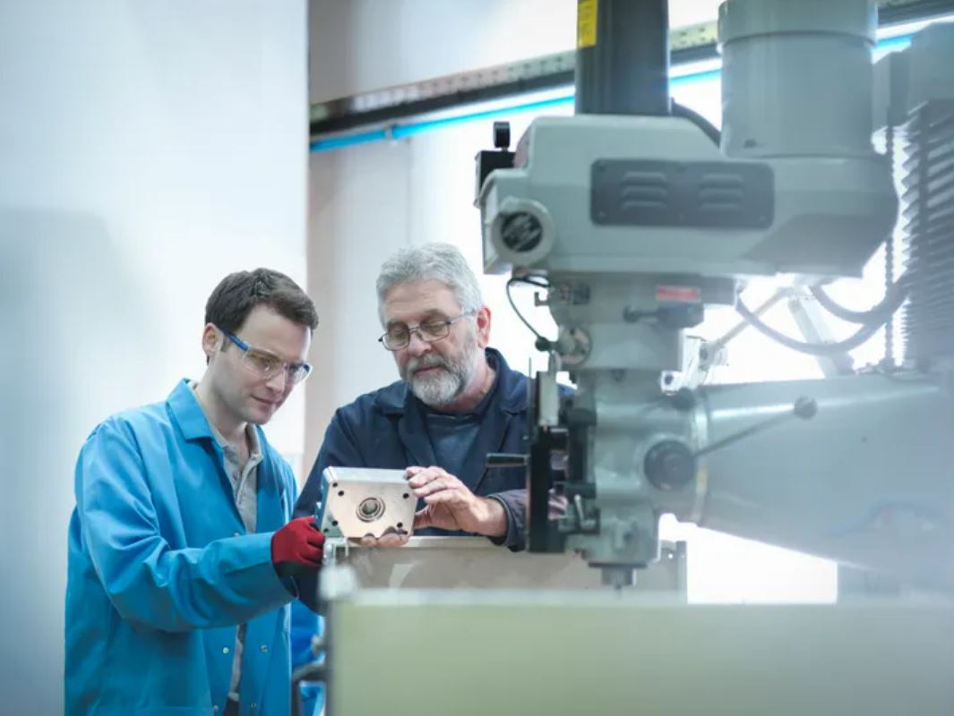 #Employers – did you know the apprenticeships care leavers’ bursary is £3k? 

This National Care Leavers Week, find out how the bursary and additional employer funding can help you to support more care leavers through #apprenticeships:ow.ly/B2qH50TSiln

#SkillsForLife #NCLW