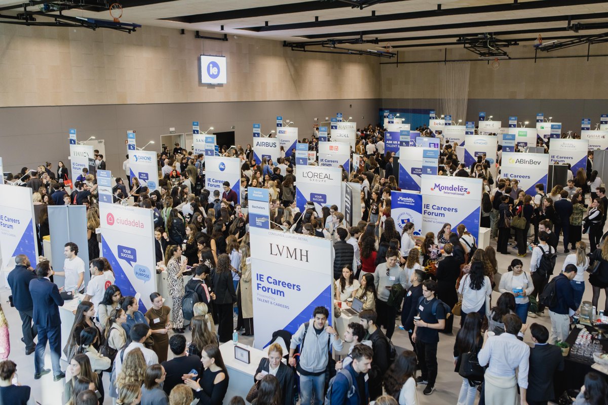 The IE Careers Forum Fall 2024 was a success!  Over 100 recruiters from tech, consulting, finance and more connected with our students at IE Tower. IE University is proud to provide these opportunities to shape future careers!   blgs.co/MczHYo