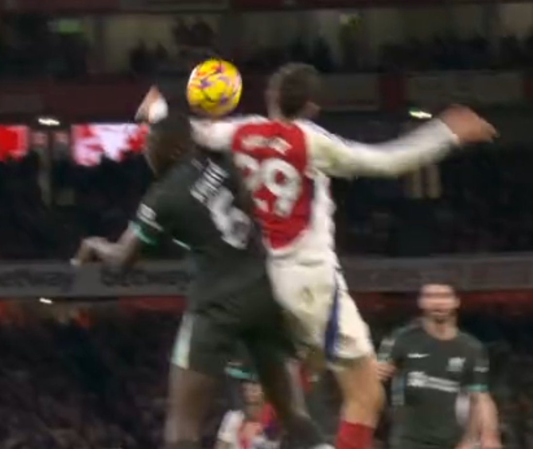 Honestly, am I the only one who can see that Taylor blew his whistle the exact moment that Havertz handballed??