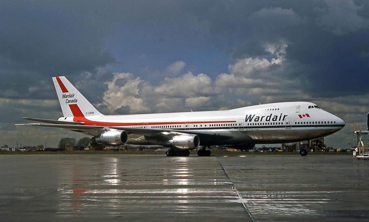 n194at's tweet photo. Wardair Canada 
Boeing 747-211B C-GXRD
MAN/EGCC Manchester Airport
May 3, 1979
Photo credit Peter H
#AvGeek #Aviation #Airline #AvGeeks 
#Boeing #B747 #QueenOfTheSkies #Wardair #MAN @manairport #Manchester https://t.co/n7zVQVIKWd