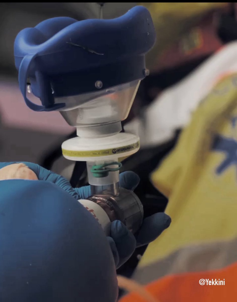 Unas veces eres más eficaz, otras menos, algunas más torpe, otras más rápido….pero siempre en positivo. 
Con Actitud‼️

Seguimos esforzándonos para ser útiles y resolutivos.
Siempre en equipo🤍, porque no puede ser de otra manera.

🚑🤝💪🫂🏥🟰🤍🫀🫁🧠🤍
@Yekkini